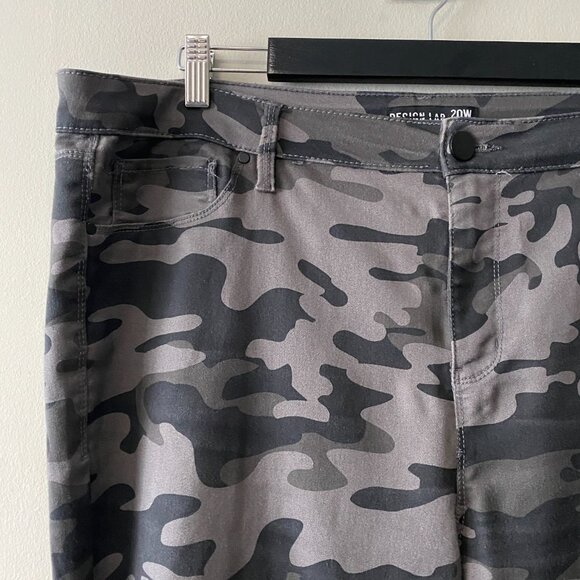 Design Lab Grey Camouflage Print Cotton Blend Skinny Leg Pants - Picture 4 of 12